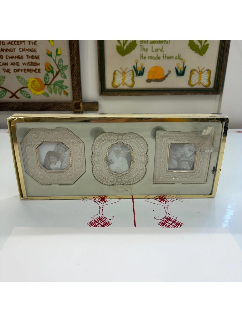 Lenox set of 3 picture frames new in box with damage to the package vintage y2k